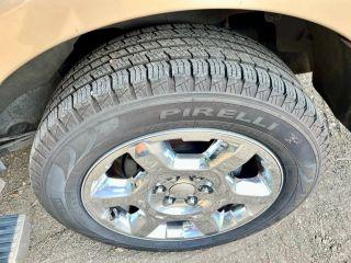 Ford Expedition El - Thumbnail 2