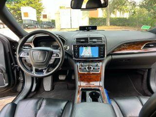 Lincoln Continental - Thumbnail 4