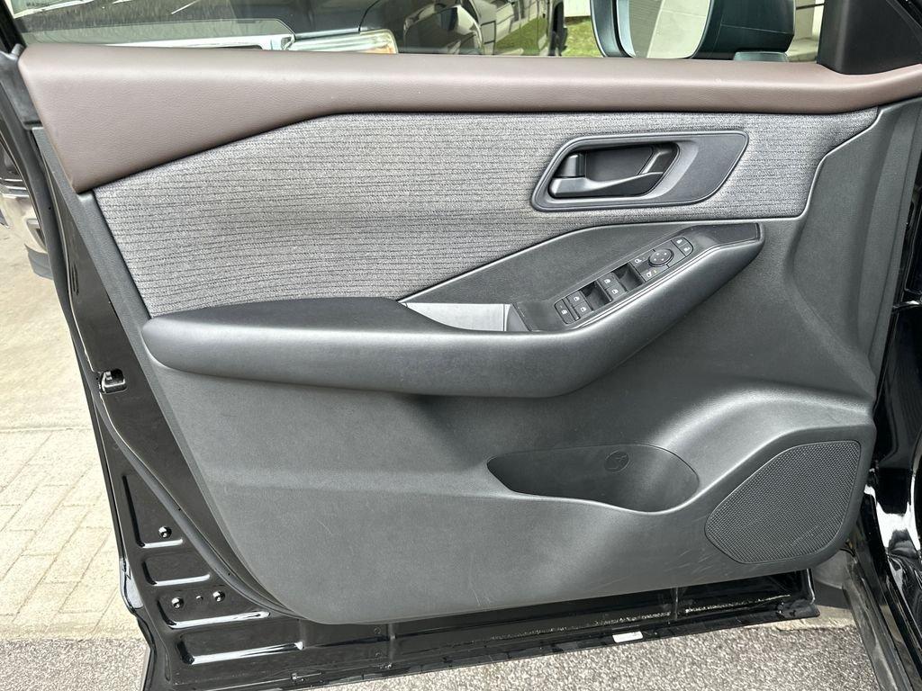 Nissan Rogue S Awd 4D Sport Utility - Thumbnail 12