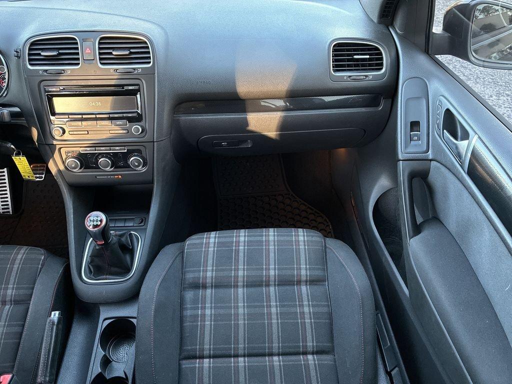 Volkswagen Gti Driver'S Edition Fwd 4D Hatchback - Thumbnail 14