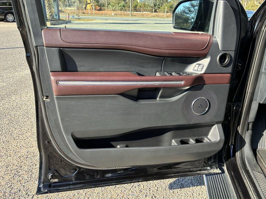 Ford Expedition Limited Rwd 4D Sport Utility - Thumbnail 18