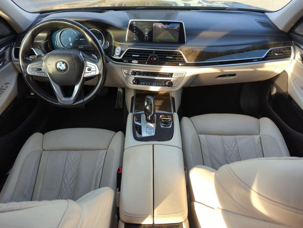 Bmw 7 Series 740E Xdrive Iperformance Awd 4D Sedan - Thumbnail 16