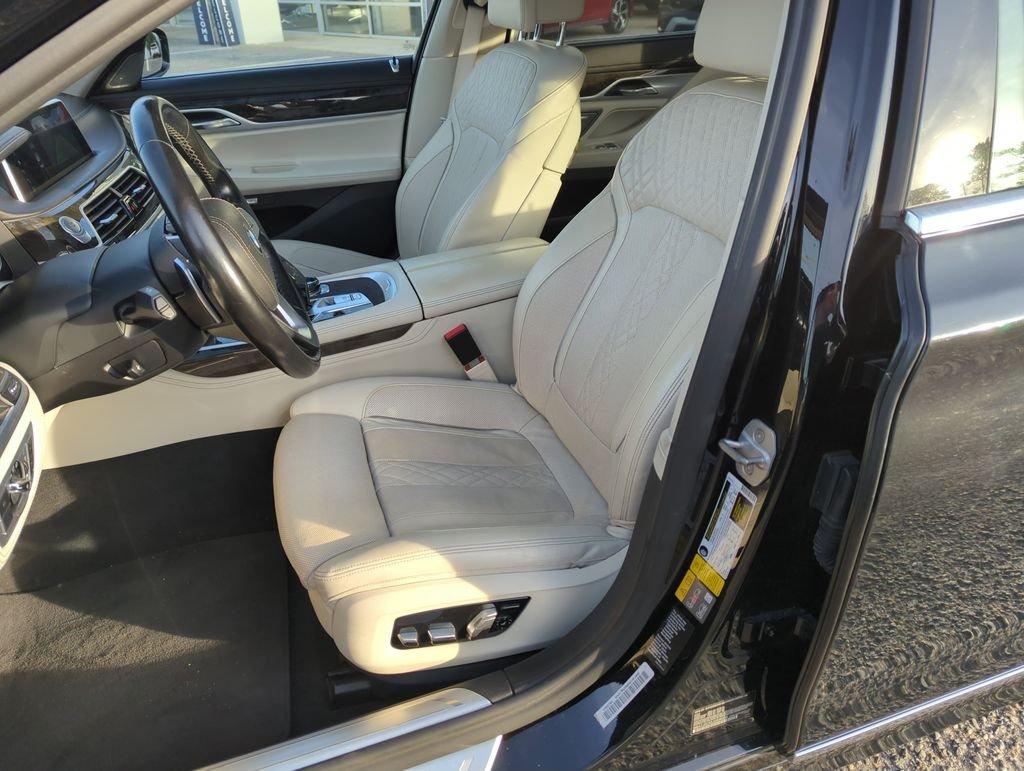 Bmw 7 Series 740E Xdrive Iperformance Awd 4D Sedan - Thumbnail 13