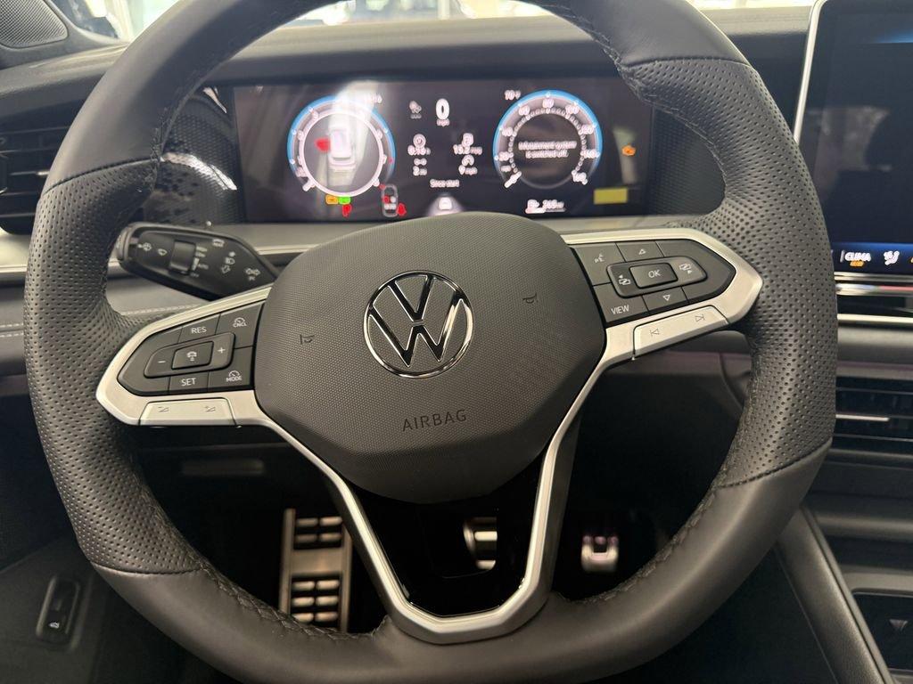 Volkswagen Tiguan 2.0T Se R-Line Black Fwd 4D Sport Utility - Thumbnail 17