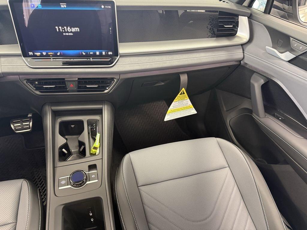 Volkswagen Tiguan 2.0T Se R-Line Black Fwd 4D Sport Utility - Thumbnail 16