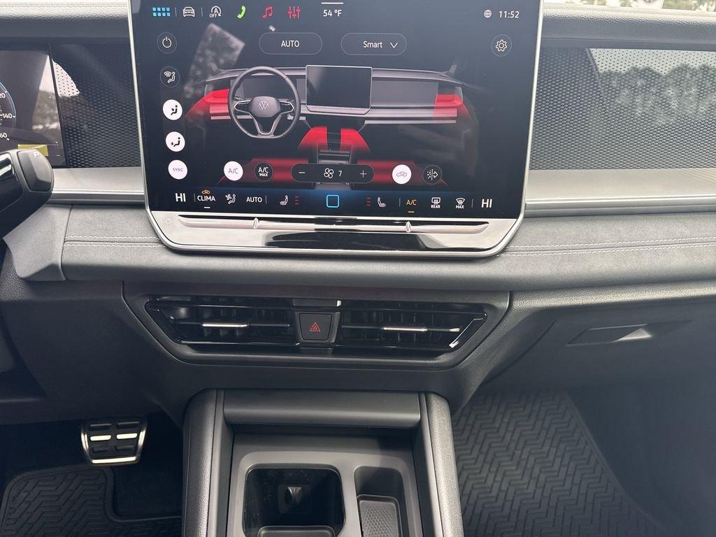 Volkswagen Tiguan 2.0T Se R-Line Black Fwd 4D Sport Utility - Thumbnail 19