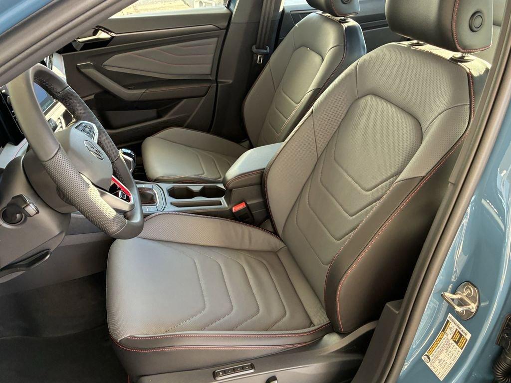 Volkswagen Jetta Gli 2.0T Autobahn Fwd 4D Sedan - Thumbnail 13