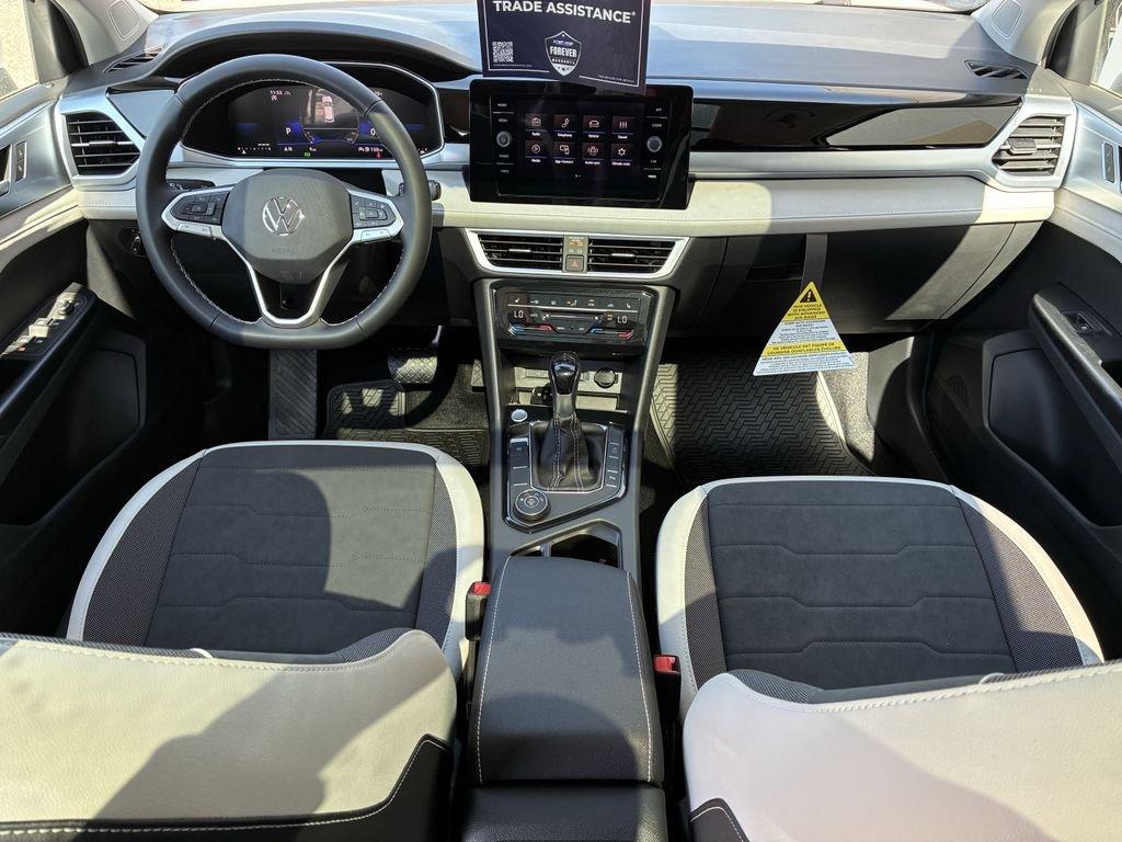Volkswagen Taos 1.5T Se Awd 4D Sport Utility - Thumbnail 16