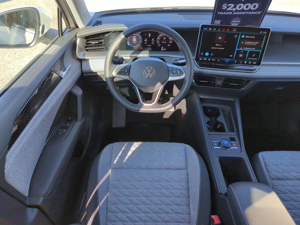 Volkswagen Tiguan 2.0T S Fwd 4D Sport Utility - Thumbnail 15