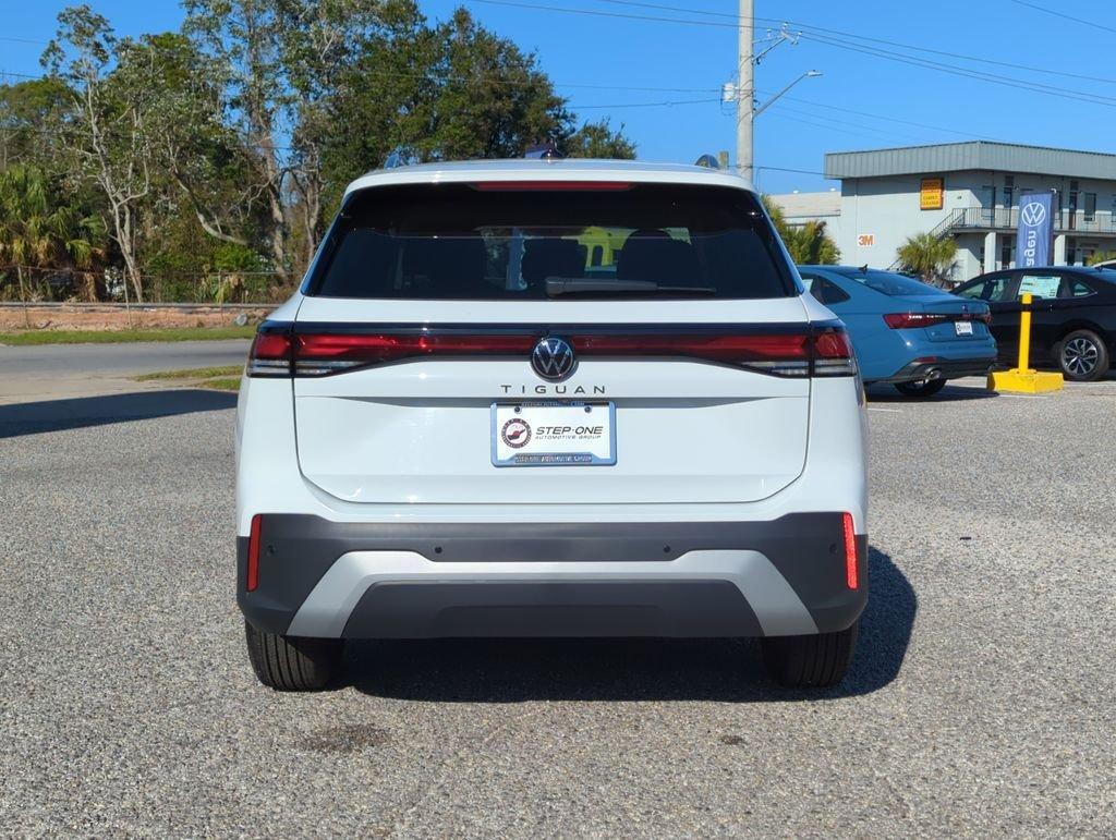 Volkswagen Tiguan 2.0T S Fwd 4D Sport Utility - Thumbnail 7
