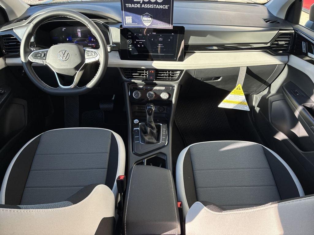 Volkswagen Taos 1.5T S Fwd 4D Sport Utility - Thumbnail 16