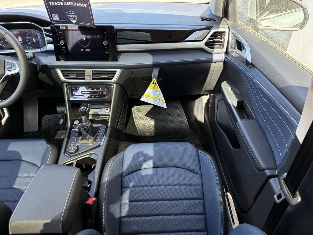 Volkswagen Taos 1.5T Sel Awd 4D Sport Utility - Thumbnail 17