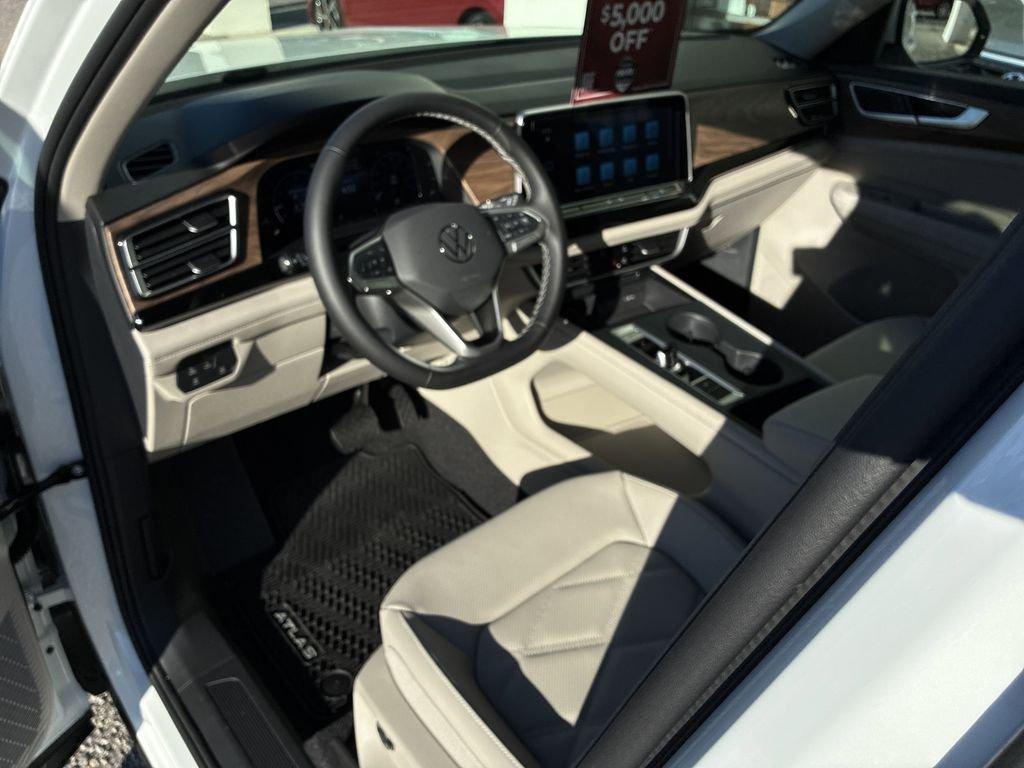 Volkswagen Atlas 2.0T Se Fwd 4D Sport Utility - Thumbnail 12
