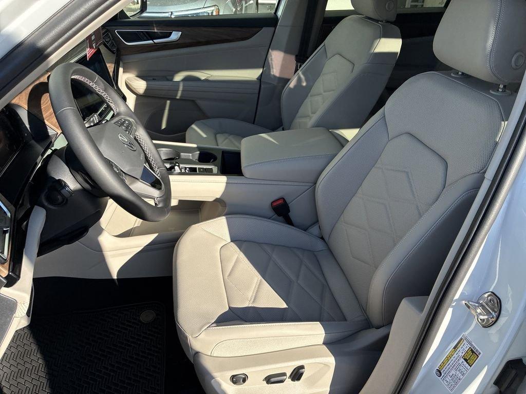 Volkswagen Atlas 2.0T Se Fwd 4D Sport Utility - Thumbnail 13