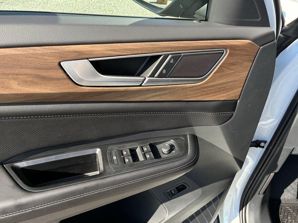 Volkswagen Atlas 2.0T Se W/Technology Awd 4D Sport Utility - Thumbnail 20