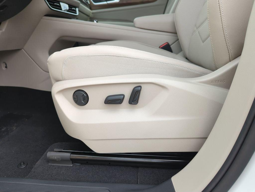 Volkswagen Atlas 2.0T Se Fwd 4D Sport Utility - Thumbnail 14