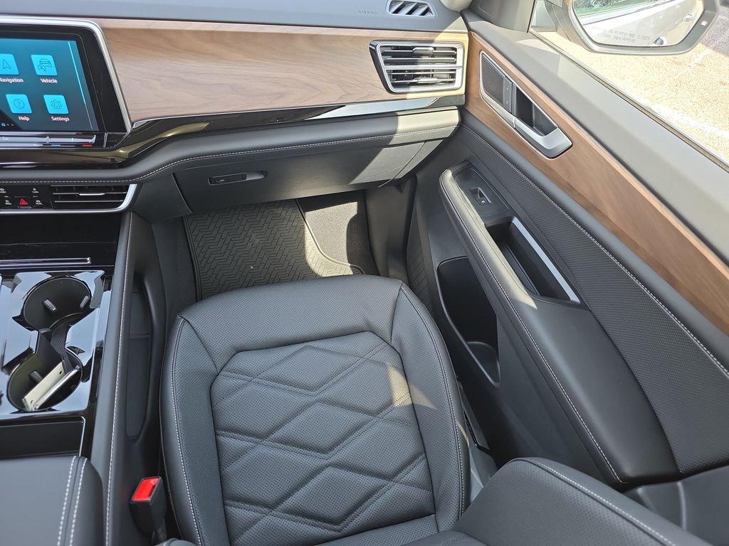 Volkswagen Atlas 2.0T Se W/Technology Awd 4D Sport Utility - Thumbnail 17