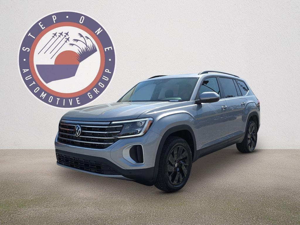 Volkswagen Atlas 2.0T Se W/Technology Awd 4D Sport Utility - Thumbnail 3