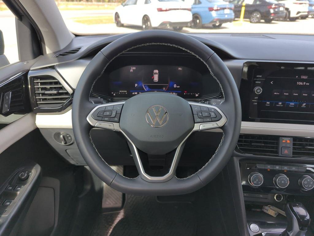 Volkswagen Taos 1.5T S Fwd 4D Sport Utility - Thumbnail 18