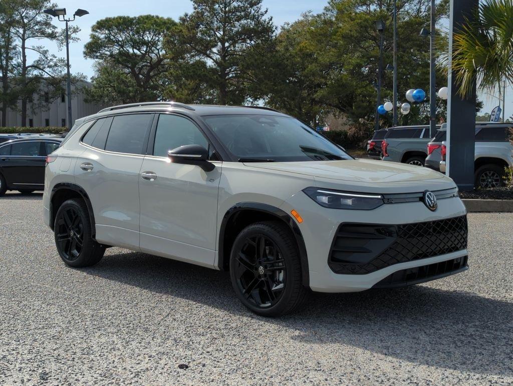 Volkswagen Tiguan 2.0T Se R-Line Black Awd 4D Sport Utility - Thumbnail 10