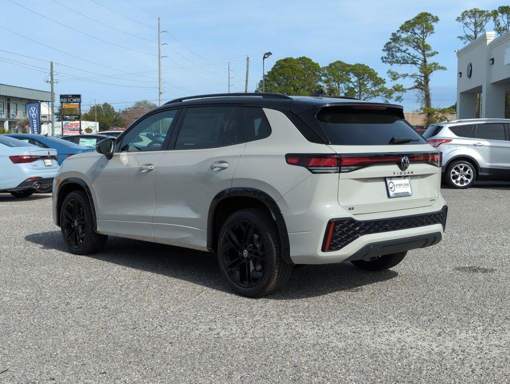 Volkswagen Tiguan 2.0T Se R-Line Black Awd 4D Sport Utility - Thumbnail 6