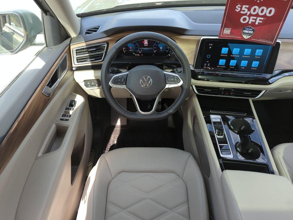 Volkswagen Atlas 2.0T Se W/Technology Fwd 4D Sport Utility - Thumbnail 15