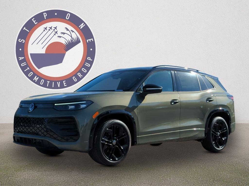 Volkswagen Tiguan 2.0T Se R-Line Black Fwd 4D Sport Utility - Thumbnail 3