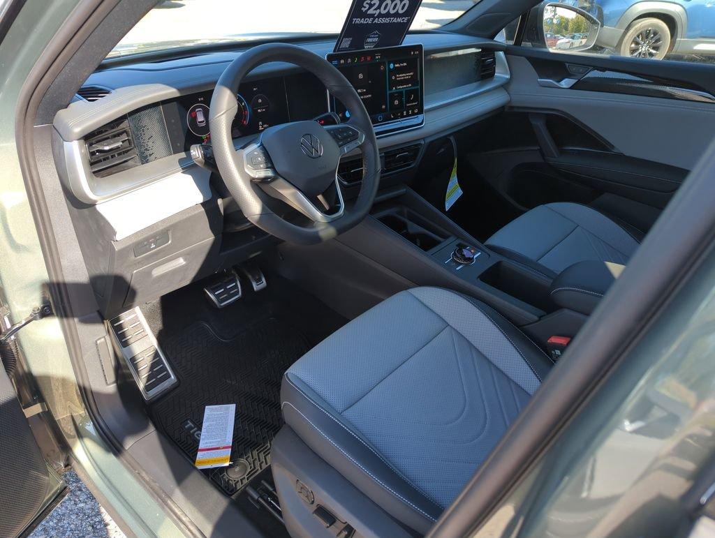 Volkswagen Tiguan 2.0T Se R-Line Black Fwd 4D Sport Utility - Thumbnail 11