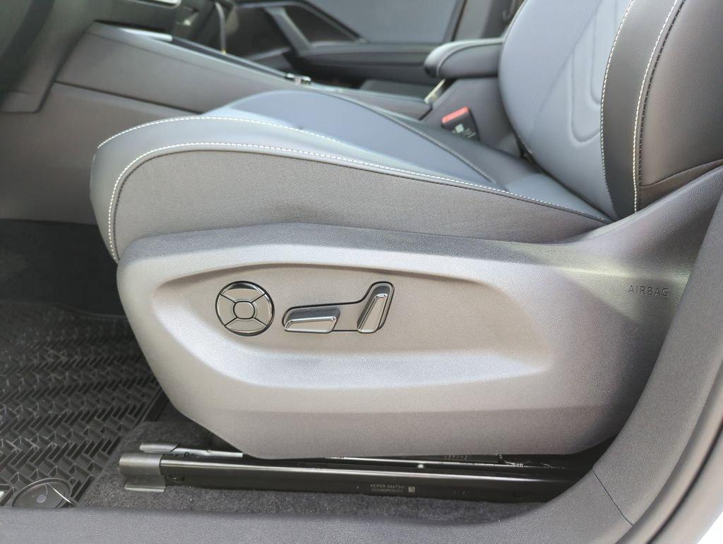 Volkswagen Tiguan 2.0T Se R-Line Black Fwd 4D Sport Utility - Thumbnail 14