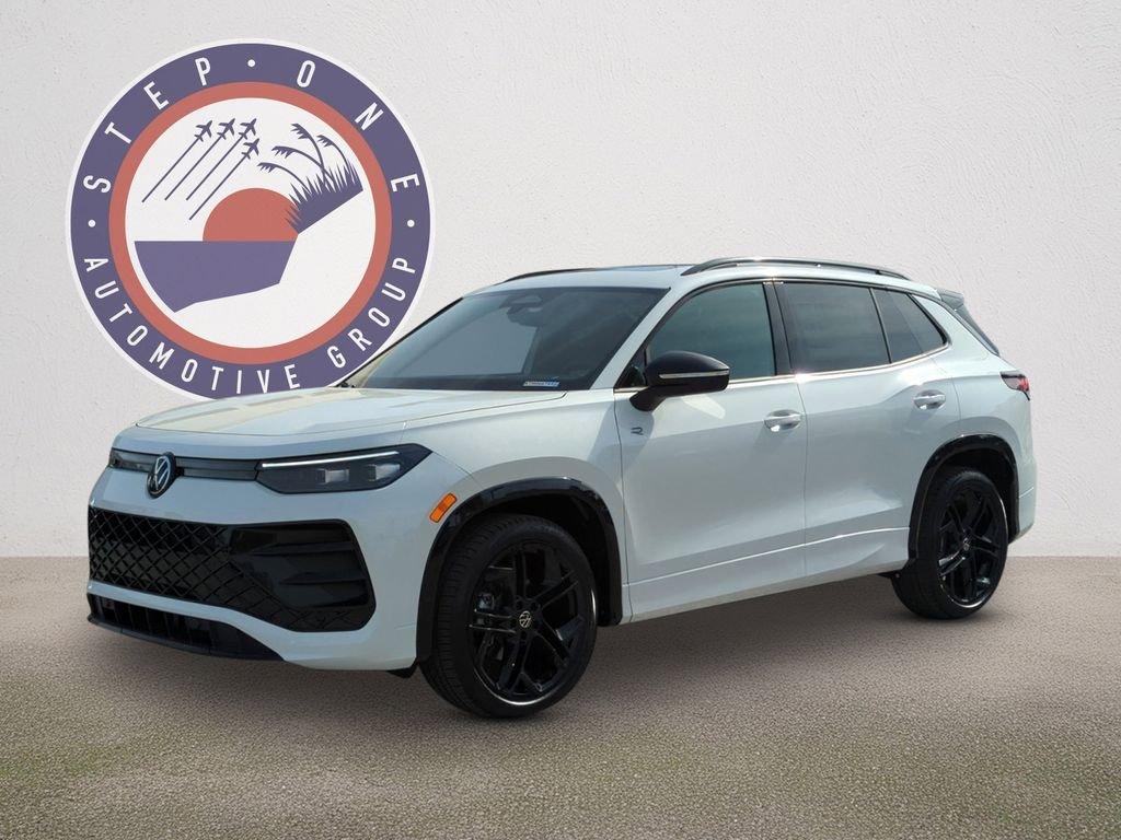 Volkswagen Tiguan 2.0T Se R-Line Black Fwd 4D Sport Utility - Thumbnail 3