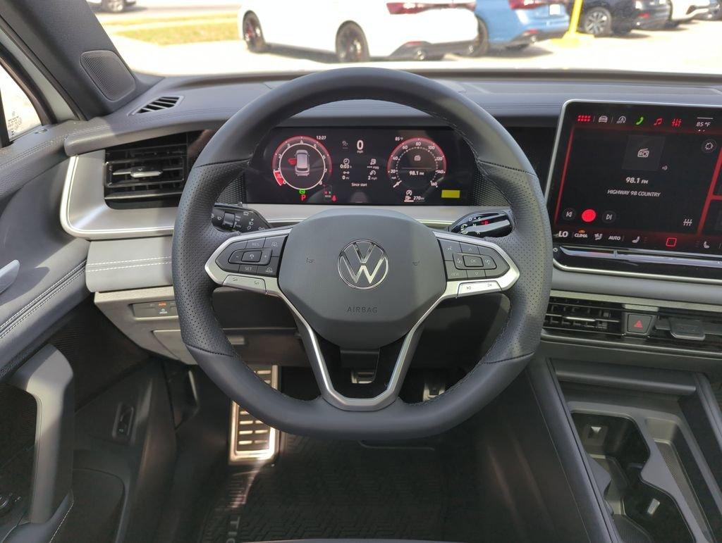 Volkswagen Tiguan 2.0T Se R-Line Black Fwd 4D Sport Utility - Thumbnail 18