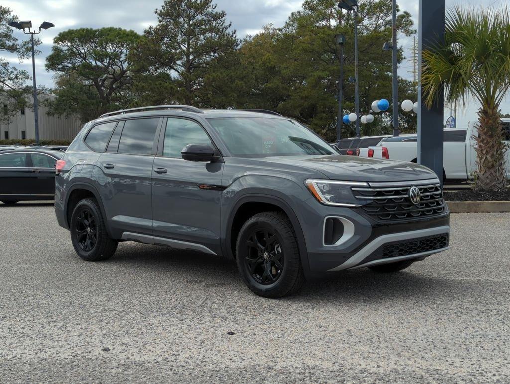 Volkswagen Atlas 2.0T Peak Edition Awd 4D Sport Utility - Thumbnail 10