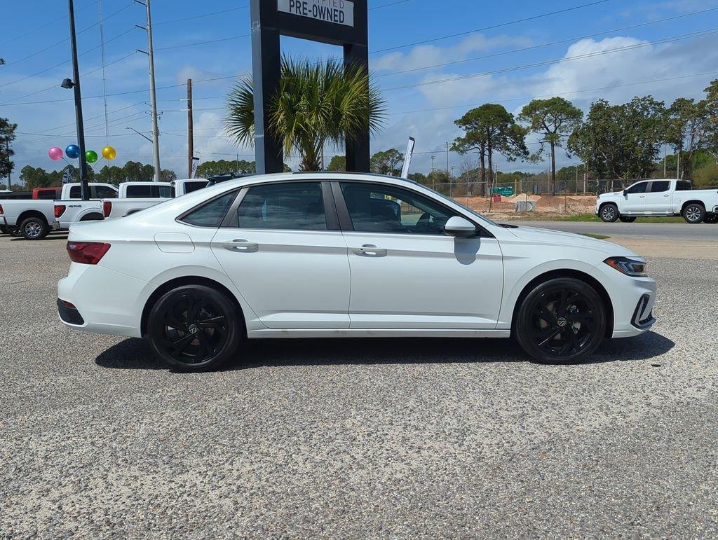 Volkswagen Jetta 1.5T Se Fwd 4D Sedan - Thumbnail 9