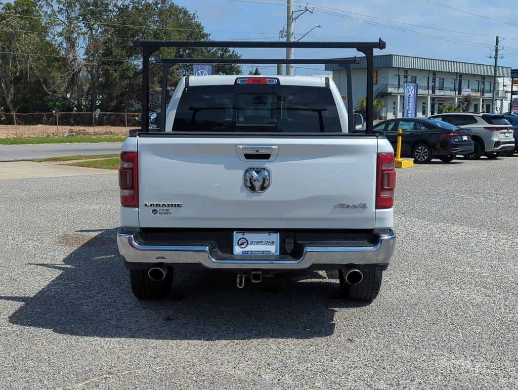 Ram 1500 Laramie 4Wd 4D Crew Cab - Thumbnail 7