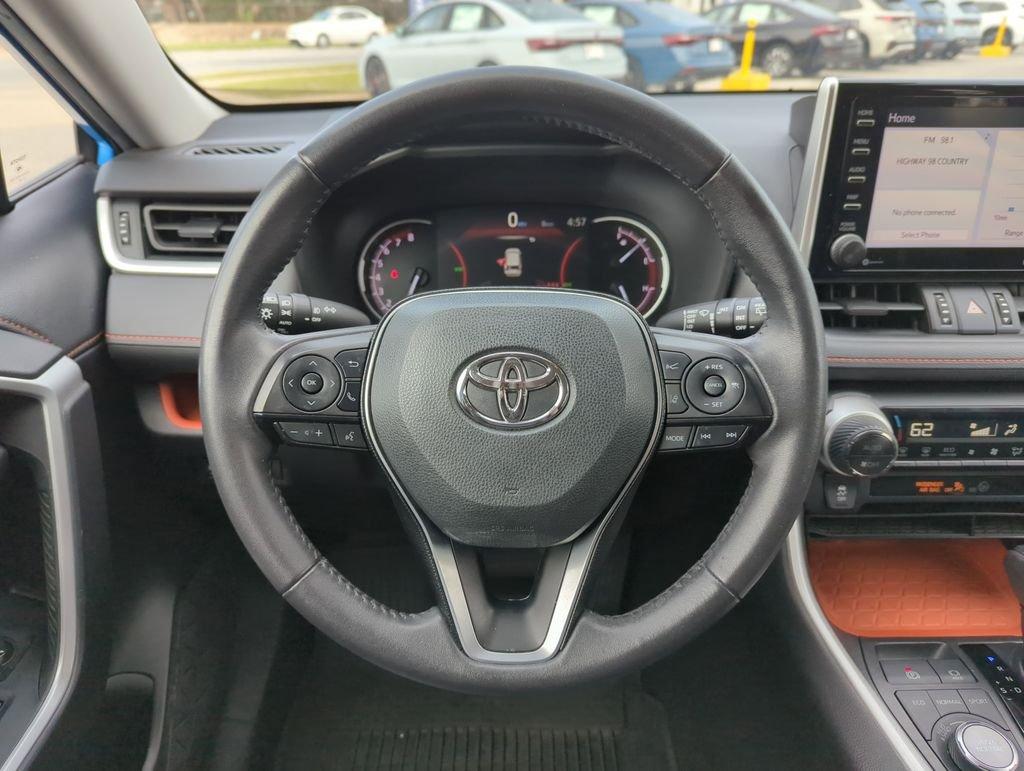 Toyota Rav4 Adventure Awd 4D Sport Utility - Thumbnail 18