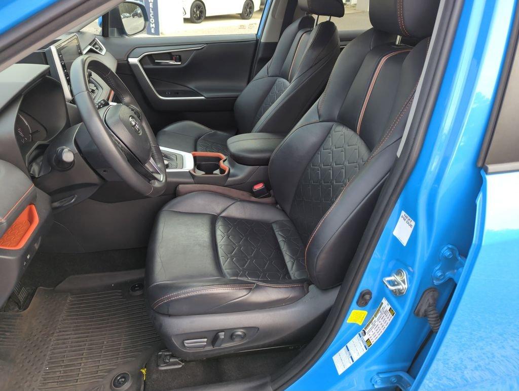 Toyota Rav4 Adventure Awd 4D Sport Utility - Thumbnail 13