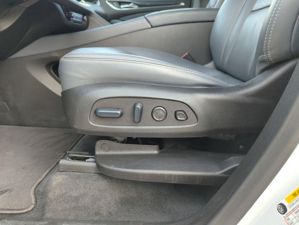 Buick Enclave Premium Group Awd 4D Sport Utility - Thumbnail 14