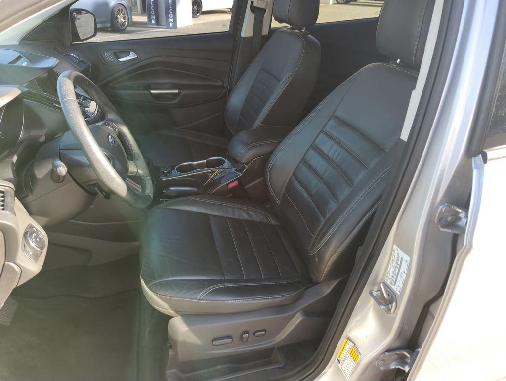 Ford Escape Titanium Fwd 4D Sport Utility - Thumbnail 13