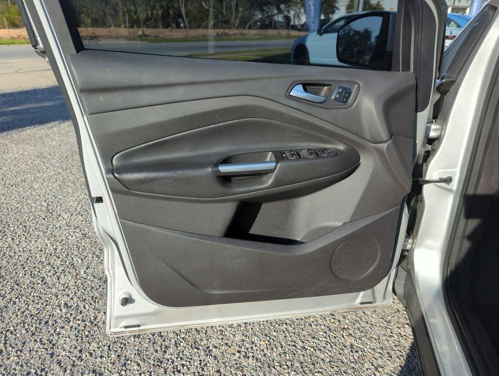 Ford Escape Titanium Fwd 4D Sport Utility - Thumbnail 19