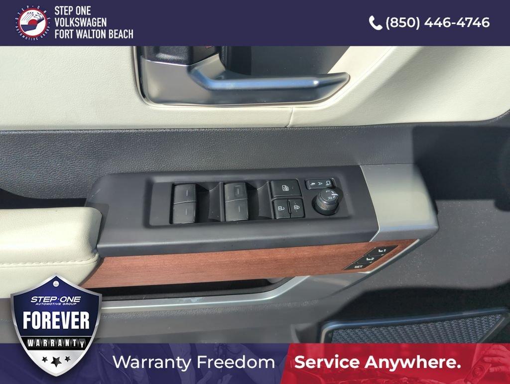 Toyota Sequoia Capstone 4Wd 4D Sport Utility - Thumbnail 20