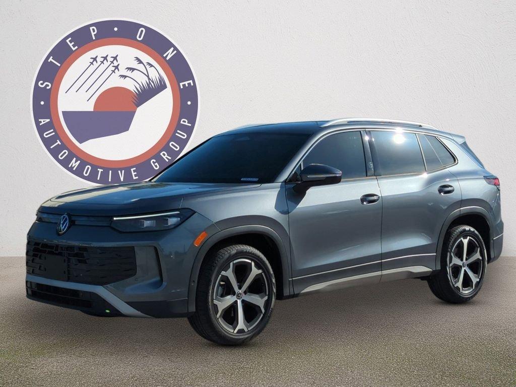 Volkswagen Tiguan 2.0T Se Fwd 4D Sport Utility - Thumbnail 3