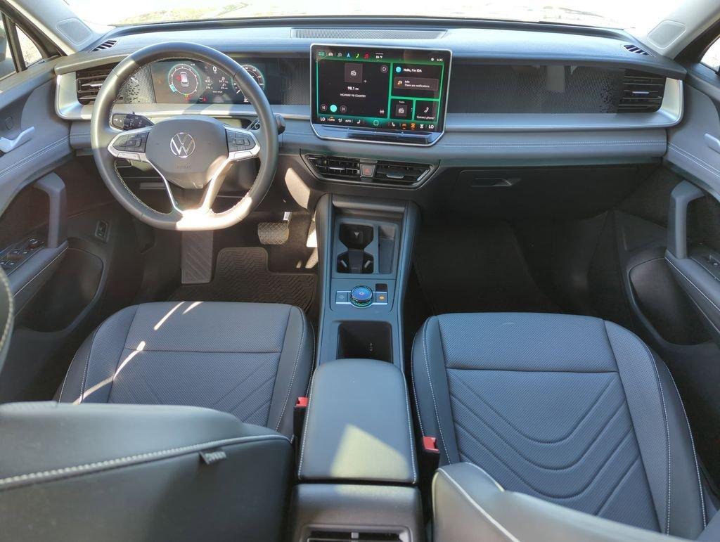 Volkswagen Tiguan 2.0T Se Fwd 4D Sport Utility - Thumbnail 16