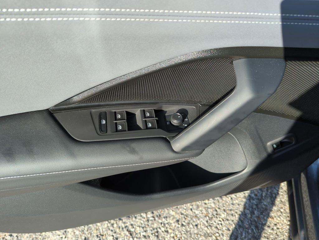 Volkswagen Tiguan 2.0T Se Fwd 4D Sport Utility - Thumbnail 20