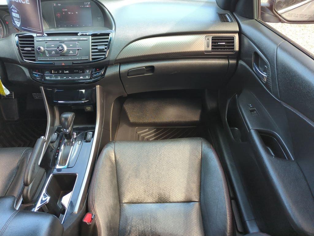 Honda Accord Sport Special Edition Fwd 4D Sedan - Thumbnail 17