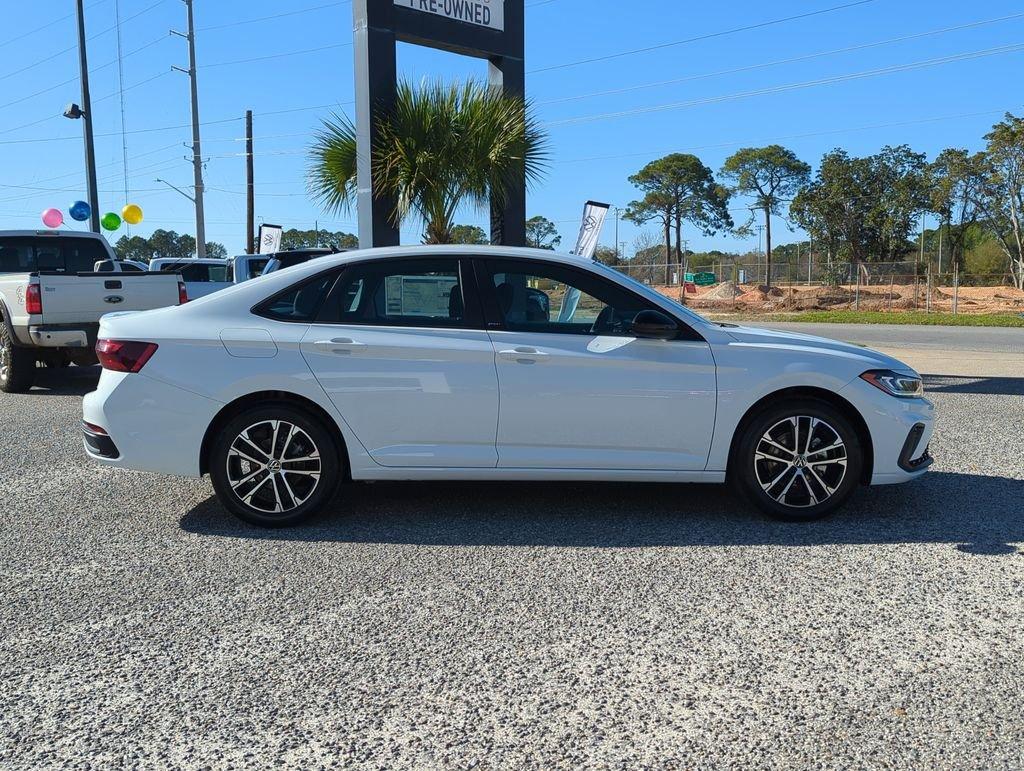 Volkswagen Jetta 1.5T Sport Fwd 4D Sedan - Thumbnail 9