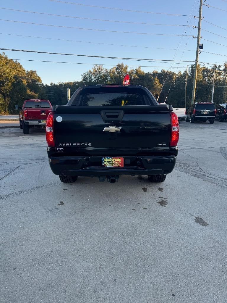 Chevrolet Avalanchelt 2Wd - Thumbnail 4