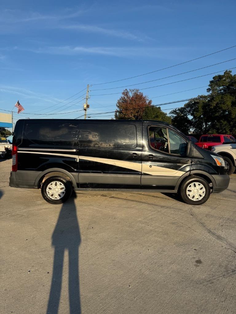 Ford Transit150 Van Low Roof W/Sliding Pass. 130-In. Wb - Thumbnail 2