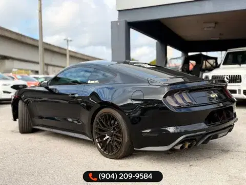 Ford Mustang Gt Premium - Thumbnail 6