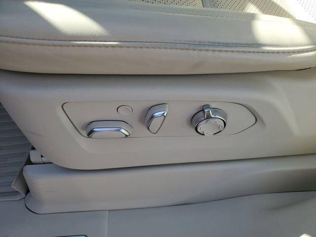 Cadillac Escalade Sport Platinum - Thumbnail 8