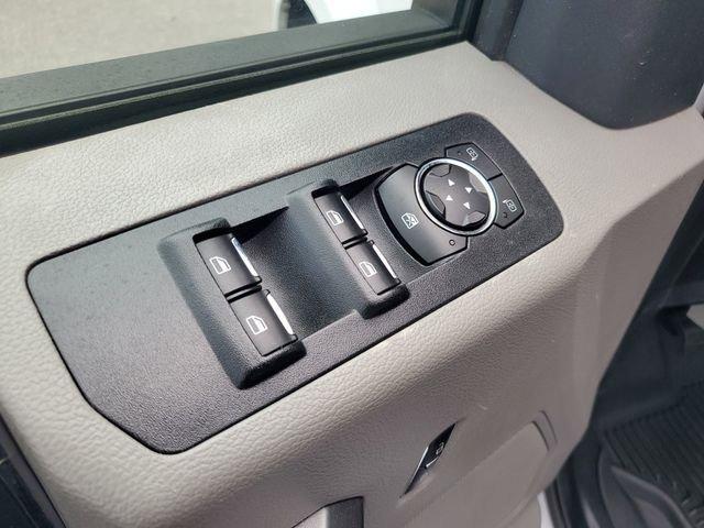 Ford F-150 Xl - Thumbnail 10